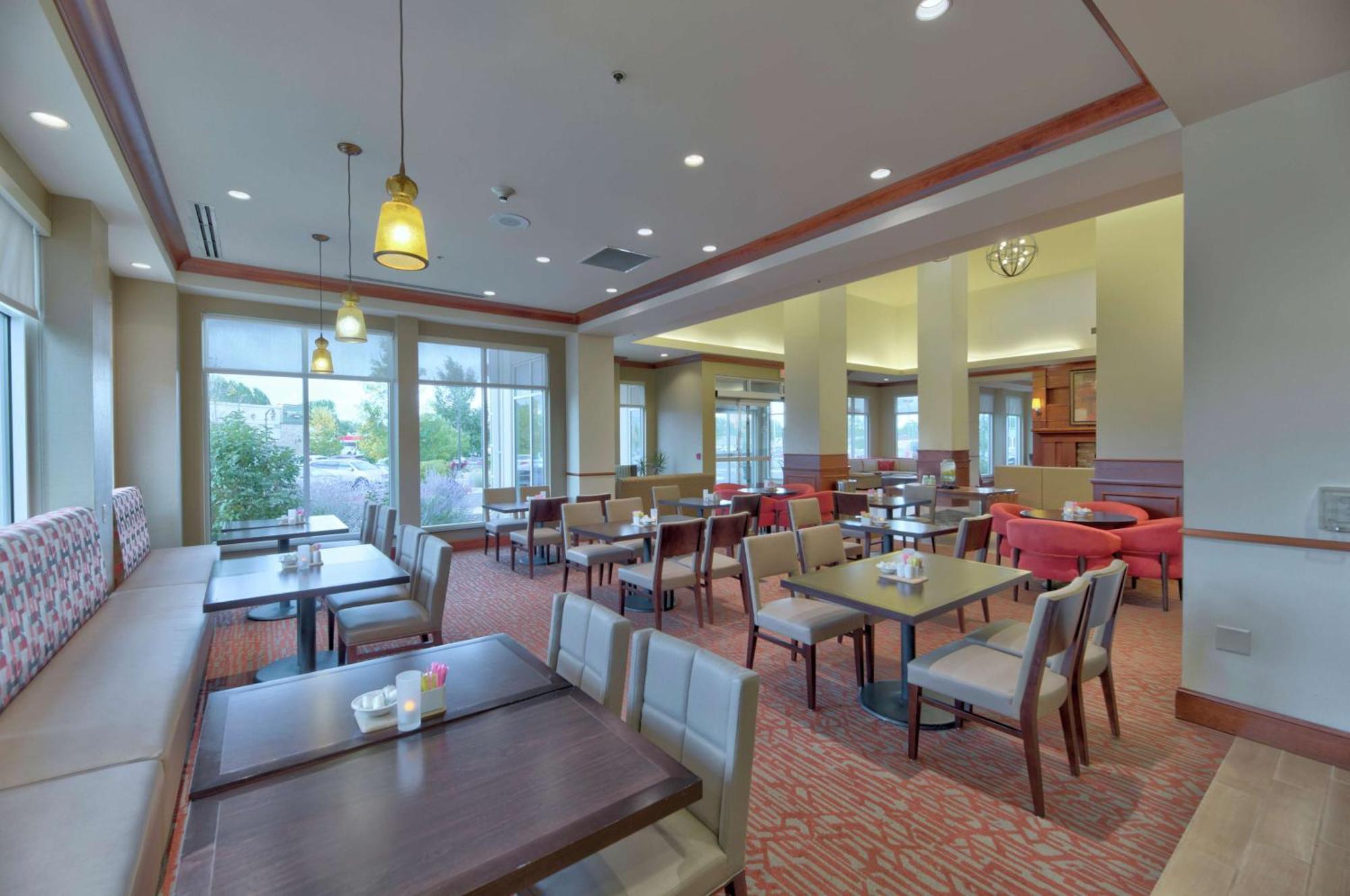 Hilton Garden Inn Ларамі Екстер'єр фото
