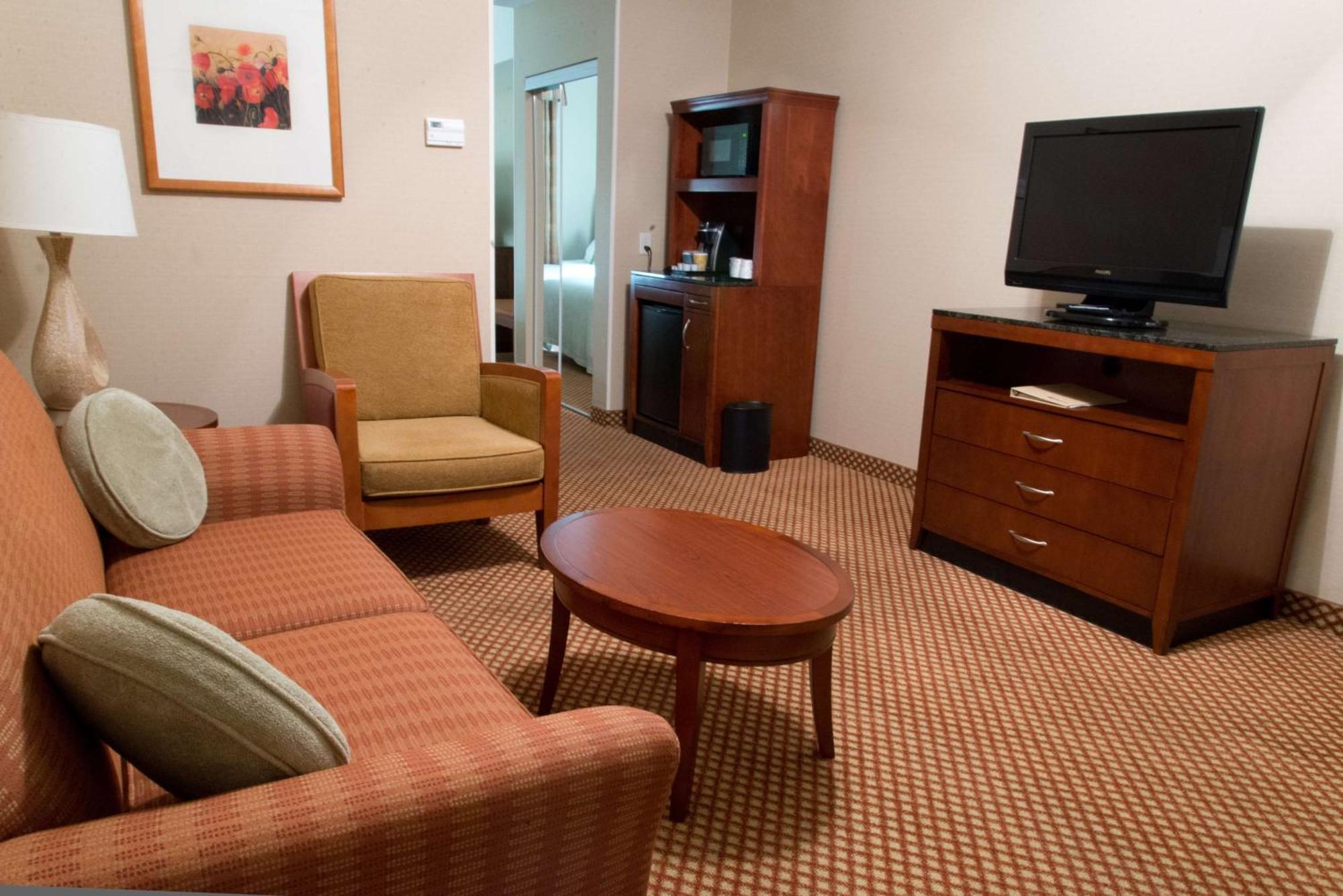 Hilton Garden Inn Ларамі Екстер'єр фото